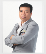 คุณภูมิพัฒน์ พยัคเพ็ชร์